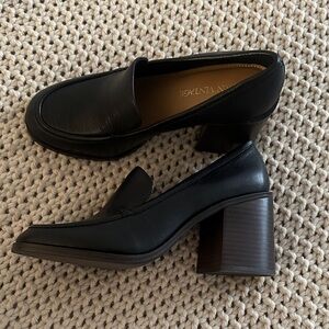 Crown Vintage Caitlin Black Block Heel Pumps
